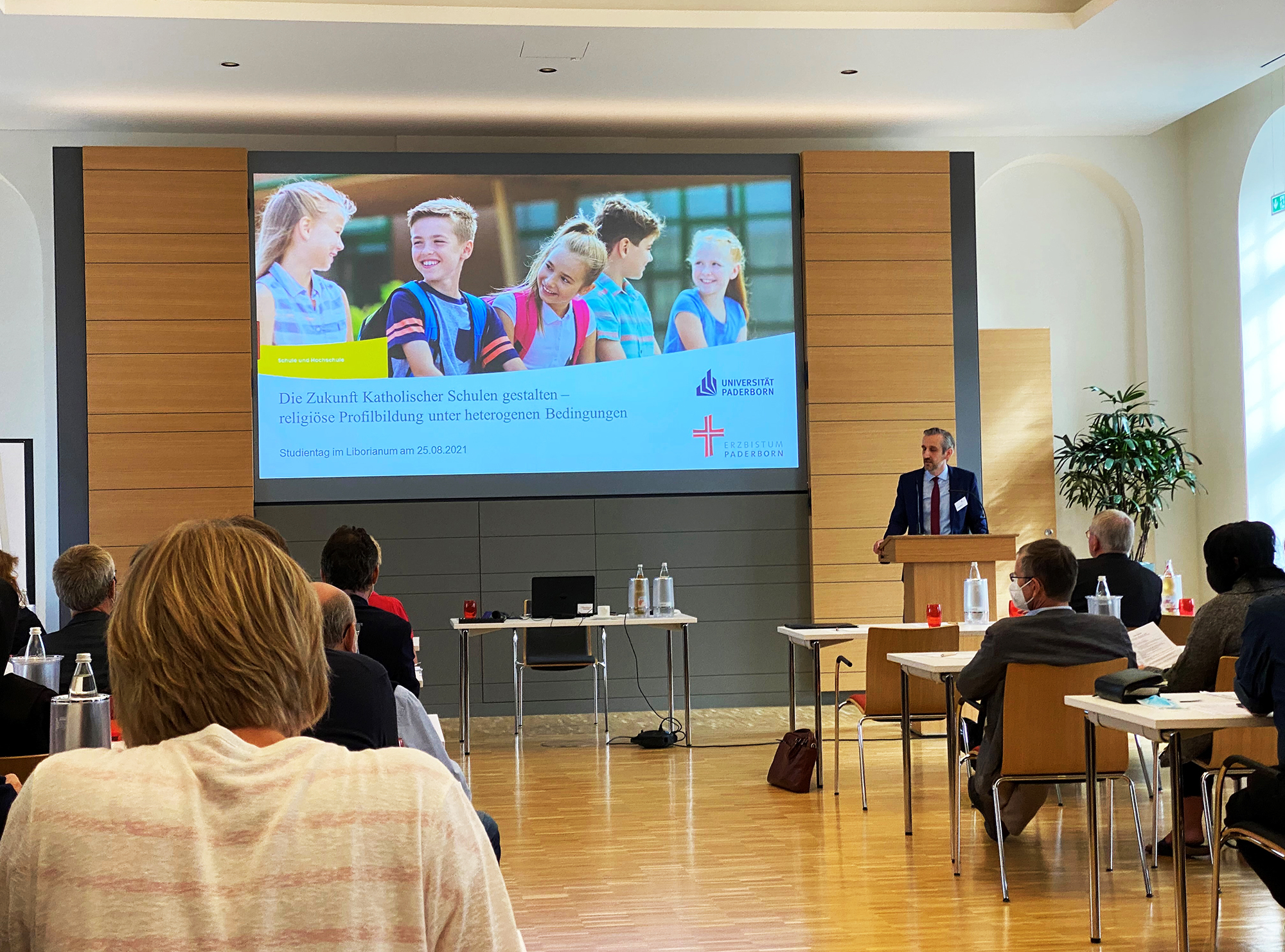 „Bildung ist elementar für die Fragen unserer Zeit“